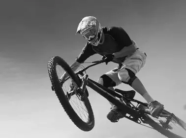 <h6>Cycling</h6>
<p><span class=